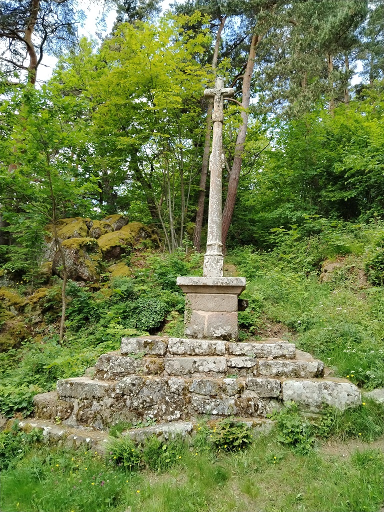 Croix La Versanne Jo